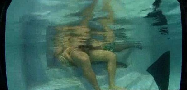  Chicks sucked in swimming pool